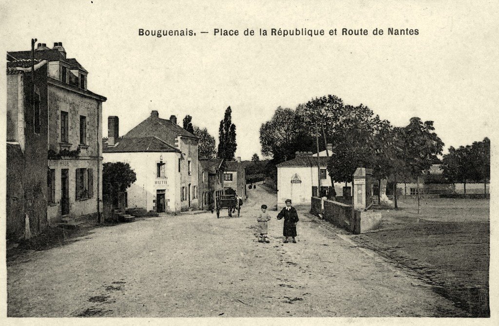 Bouguenais (44).jpg