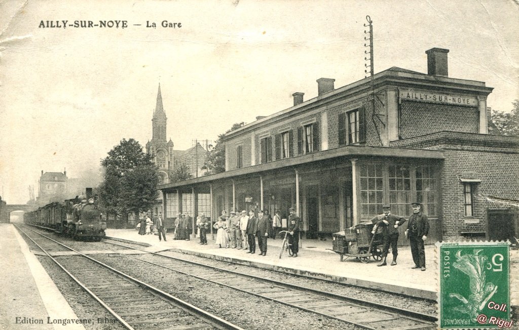 80-Ailly-sur-Noye-La-Gare-Edition-Longavesne-Tabac.jpg