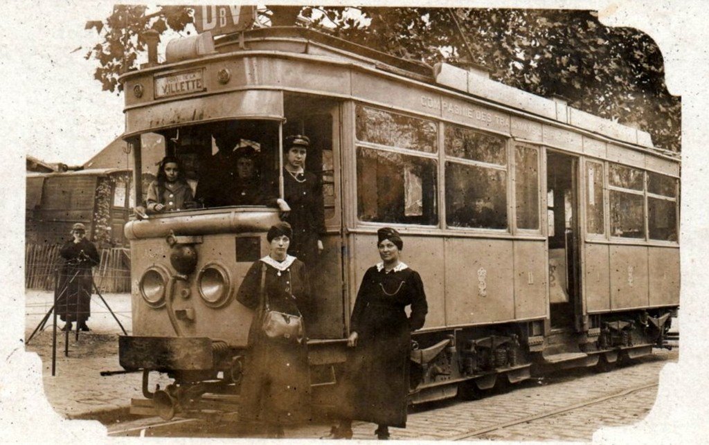 Les Tramways de Paris ).jpg