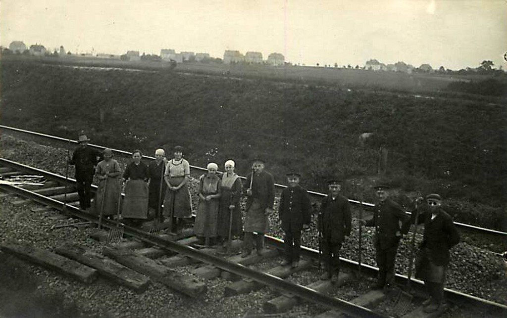 Les métiers du Rail.jpg