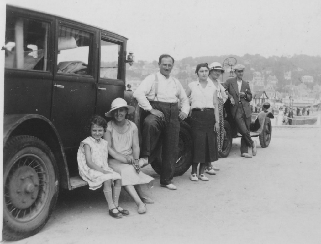Deauville 1932 v1.jpg