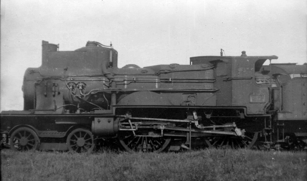 Loco PLM 220.jpg