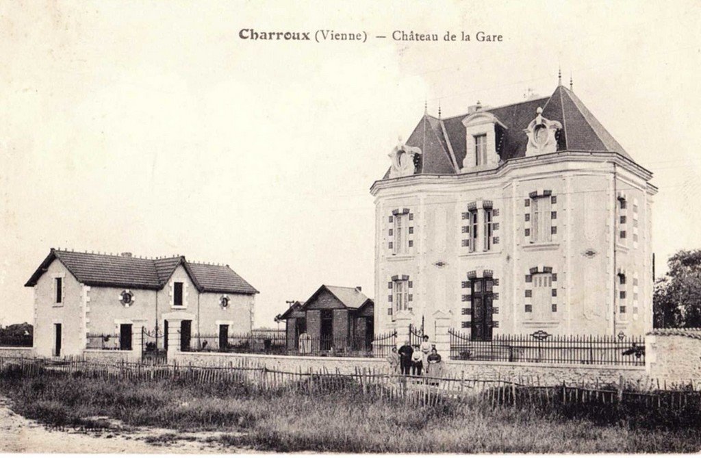 Charroux (86).jpg