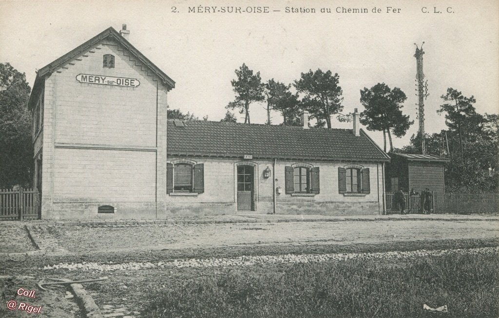 95-Mery-sur-Oise-Station-du-Chemin-de-Fer-2-C_L_C.jpg