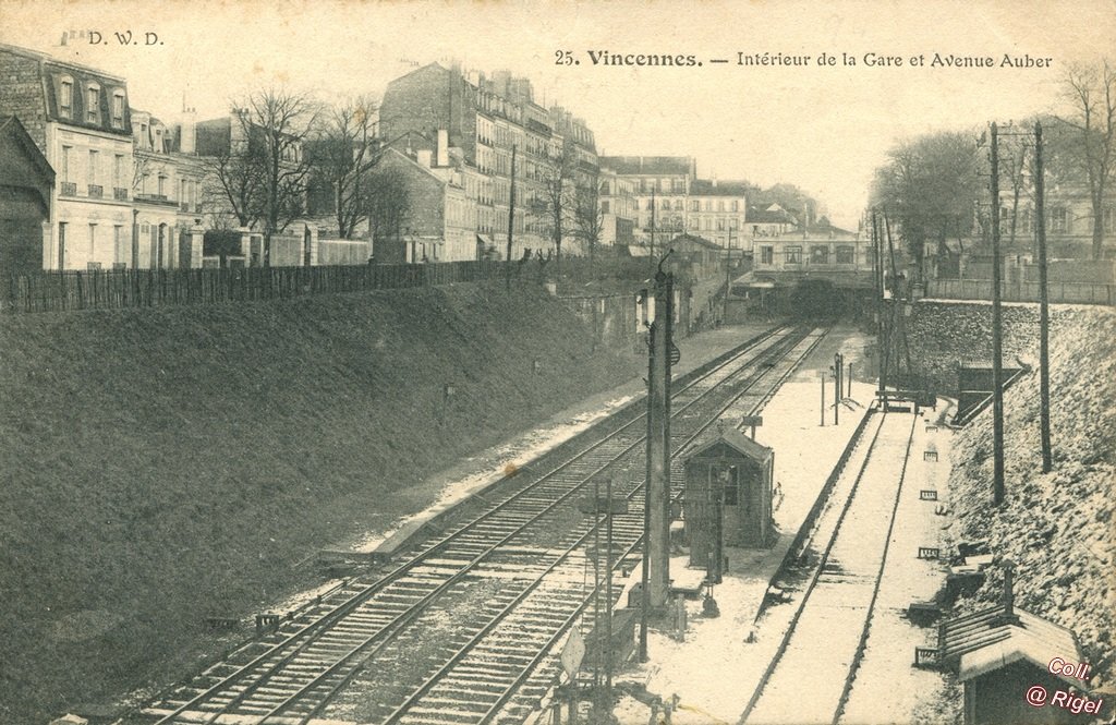 94-Vincennes-Interieur-de-la-Gare-et-Avenue-Auber-DWD-25.jpg