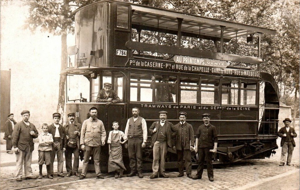 Les Tramways de Paris.jpg