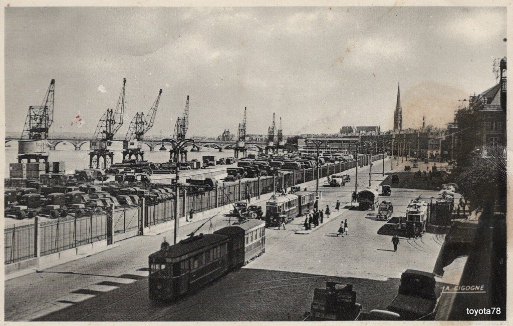 BORDEAUX LES QUAIS.jpg