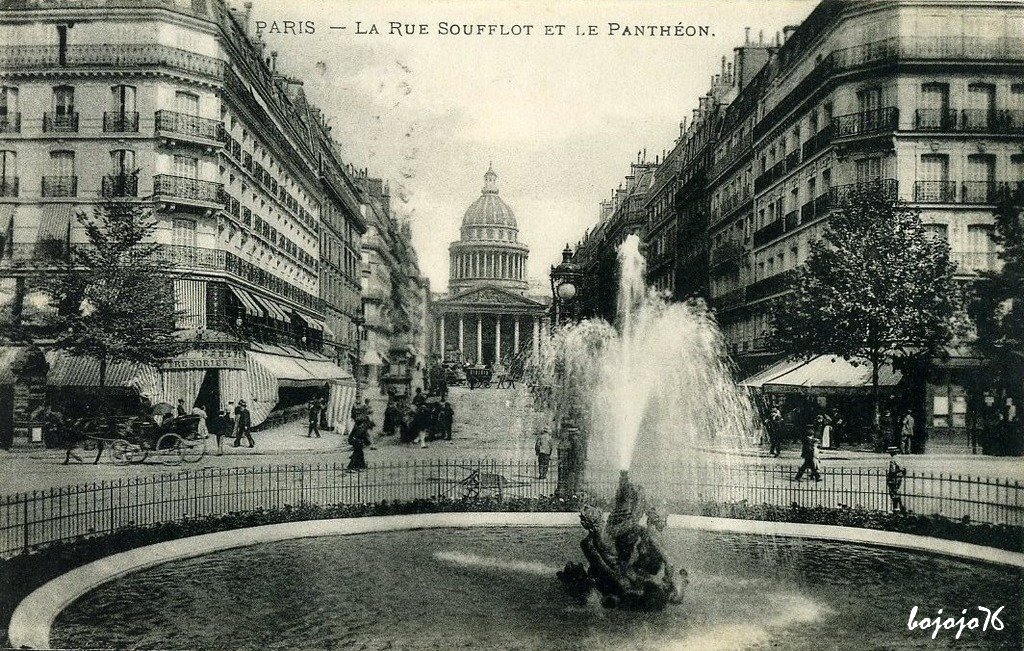 75-Paris-la Rue Soufflot et le Panthéon.jpg