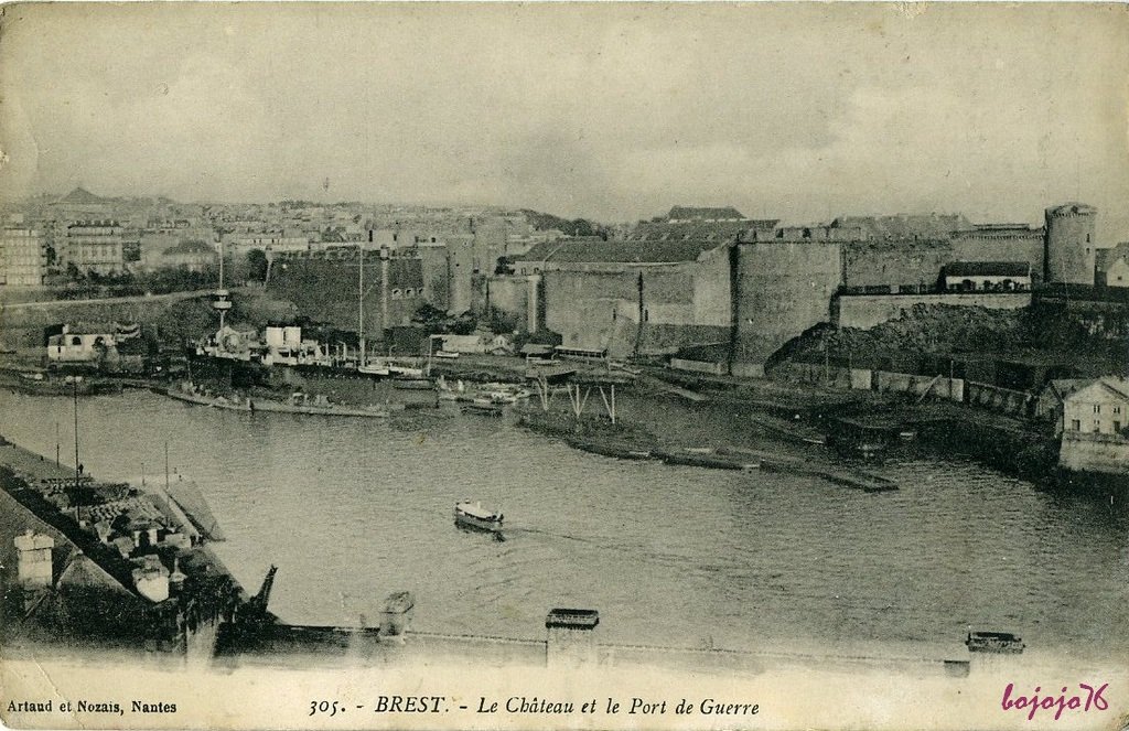 29-Brest-Le Château.jpg