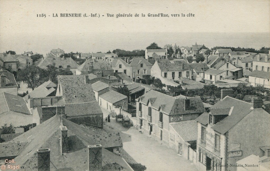 44-La-Bernerie-Vue-Generale-de-la-Grande-Rue-vers-la-Cote.jpg