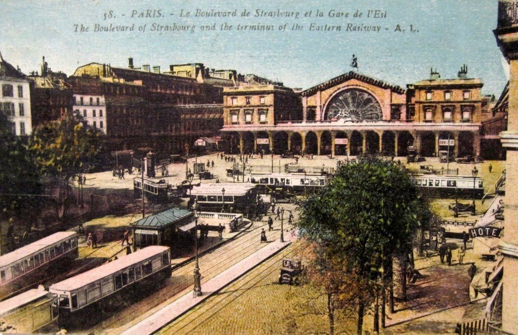 Paris gare de l'Est.jpg