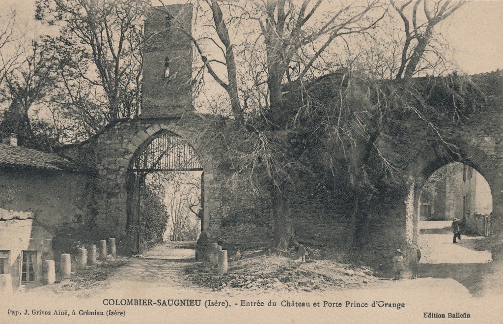 Z - Colombier Saugnieu.jpg