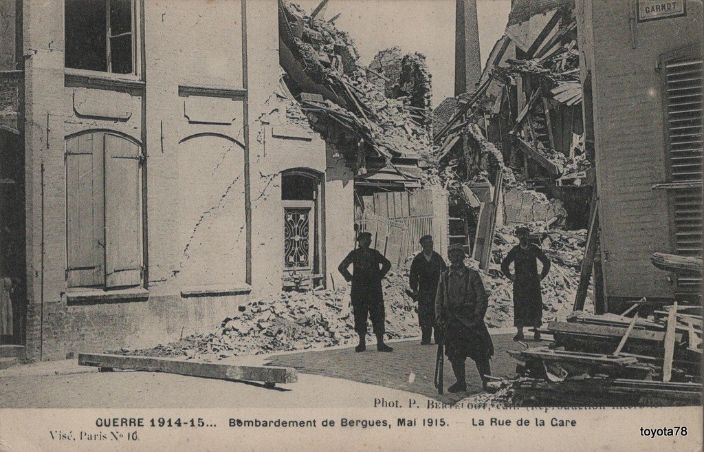 Bombardement de Bergues.jpg