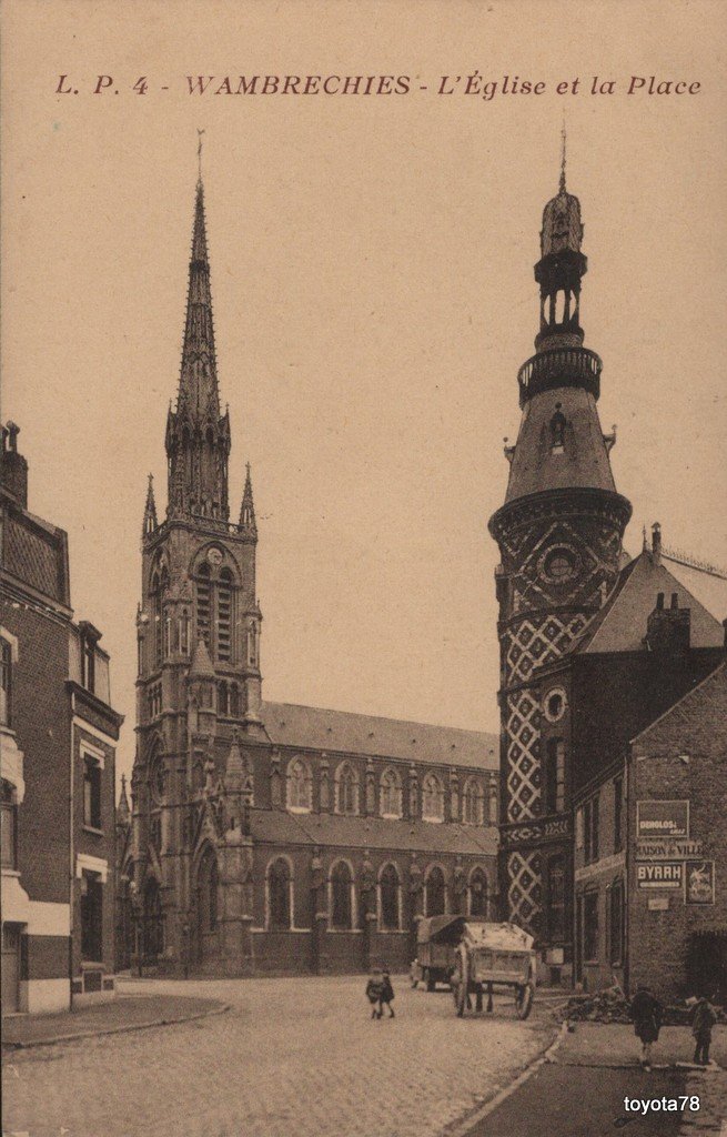 WAMBRECHIES-L'Eglise et la Place.jpg