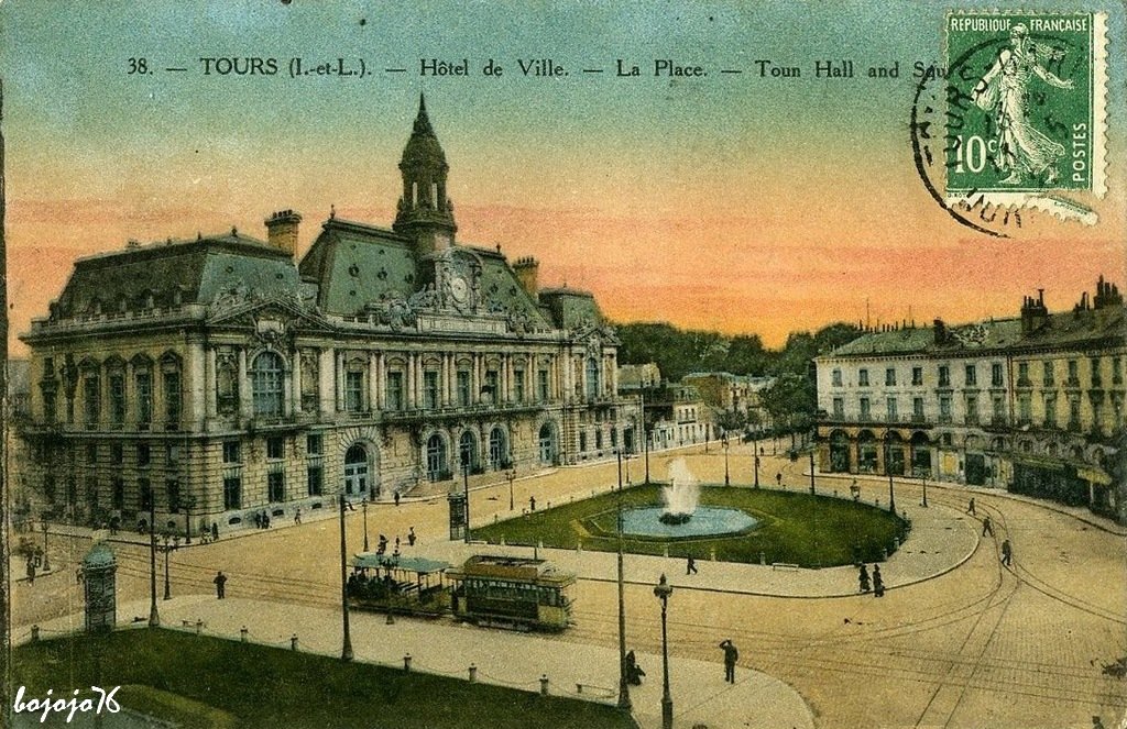 37-Tours-Hôtel de Ville.jpg