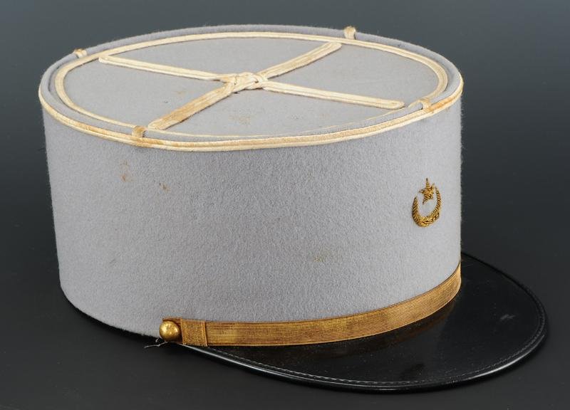 kepi-troupe.-saharienne-modele-1931JPG.JPG