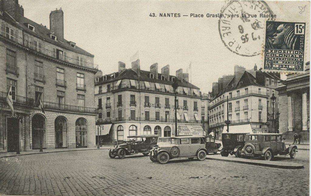 Z - Nantes Place Graslin (1).jpg