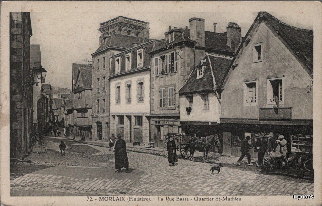 Morlaix-La rue basse St-Mathieu.jpg