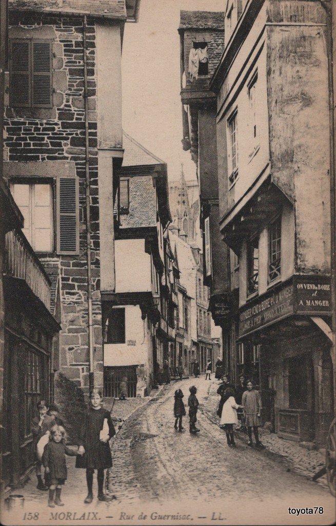 Morlaix-rue de Guernissac.jpg