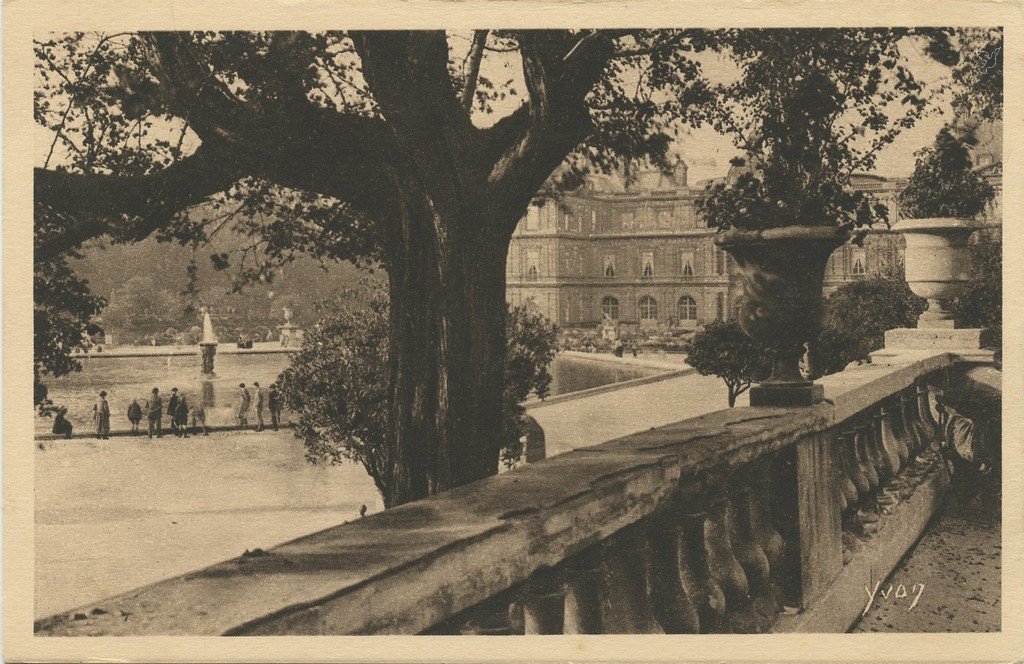 Z - YVON 12 - Jardin du Luxembourg.jpg