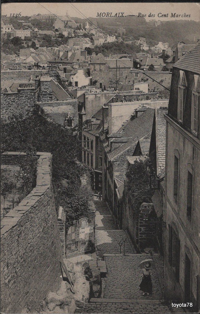 Morlaix-Rue des cent marches.jpg