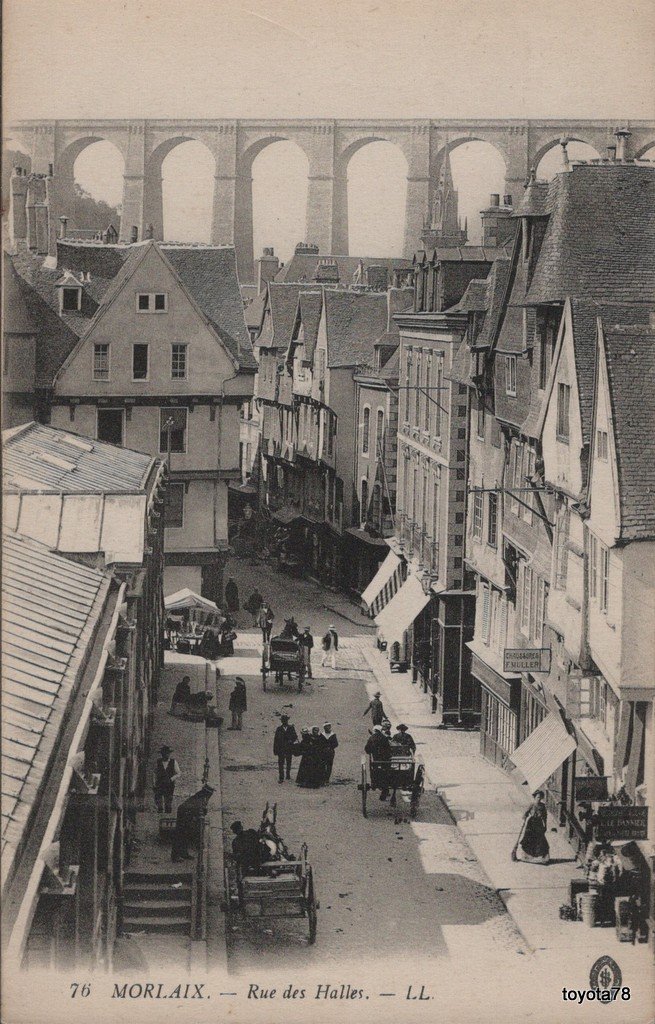 Morlaix-rue des halles.jpg