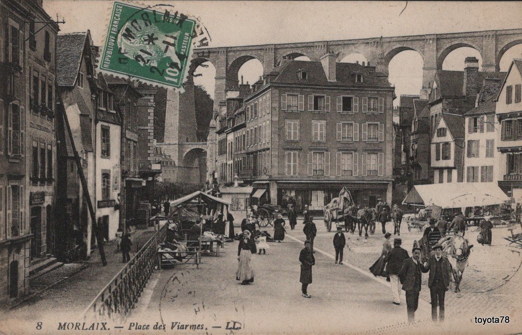 Morlaix-Place des viarmes².jpg