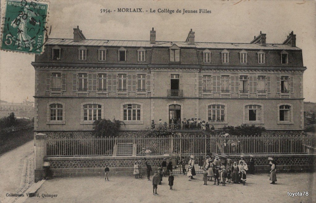 Morlaix-le Collège de jeunes filles.jpg