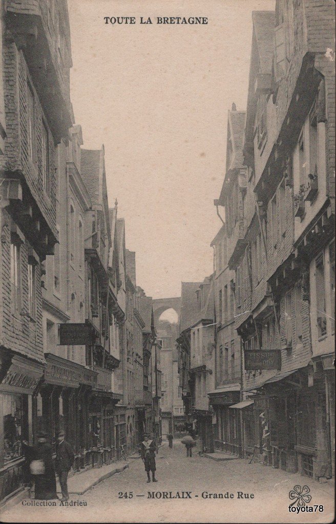 Morlaix-grande Rue.jpg