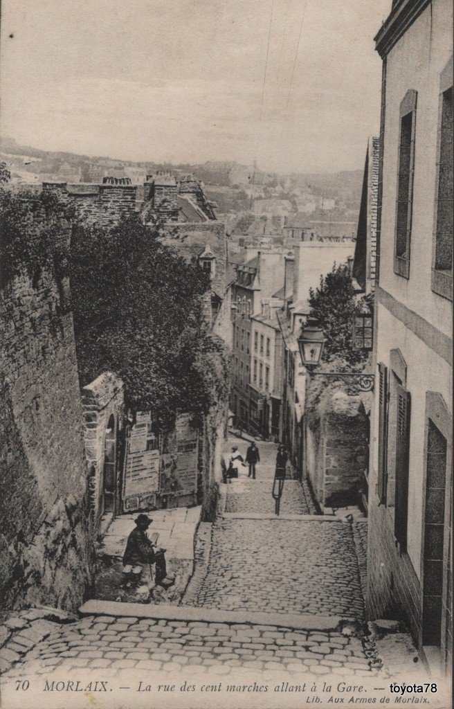 Morlaix-rue des centmarches.jpg