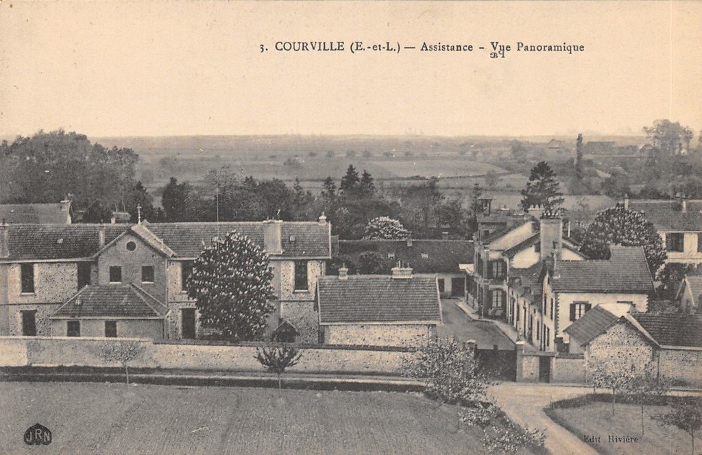 Courville (28).jpg