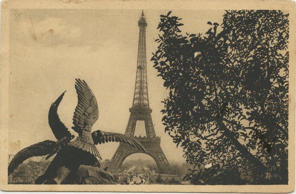 Z - YVON 67 - Paris - La Tour Eiffel.jpg