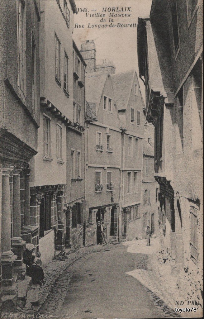 Morlaix-Vieilles maisons de la rue longue Bourette.jpg