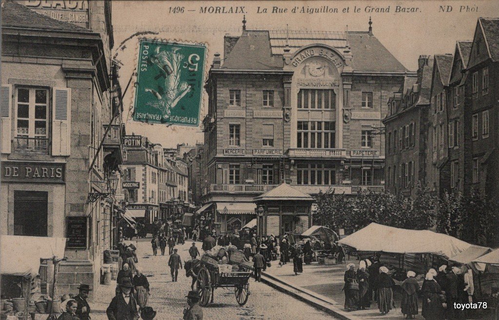 Morlaix-Rue d'Aiguillon et grand bazar.jpg