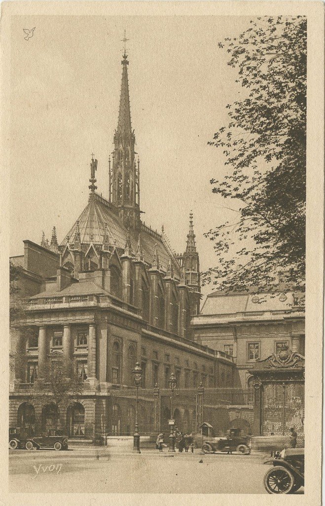 Z - YVON 99 - Paris - La Sainte-Chapelle.jpg