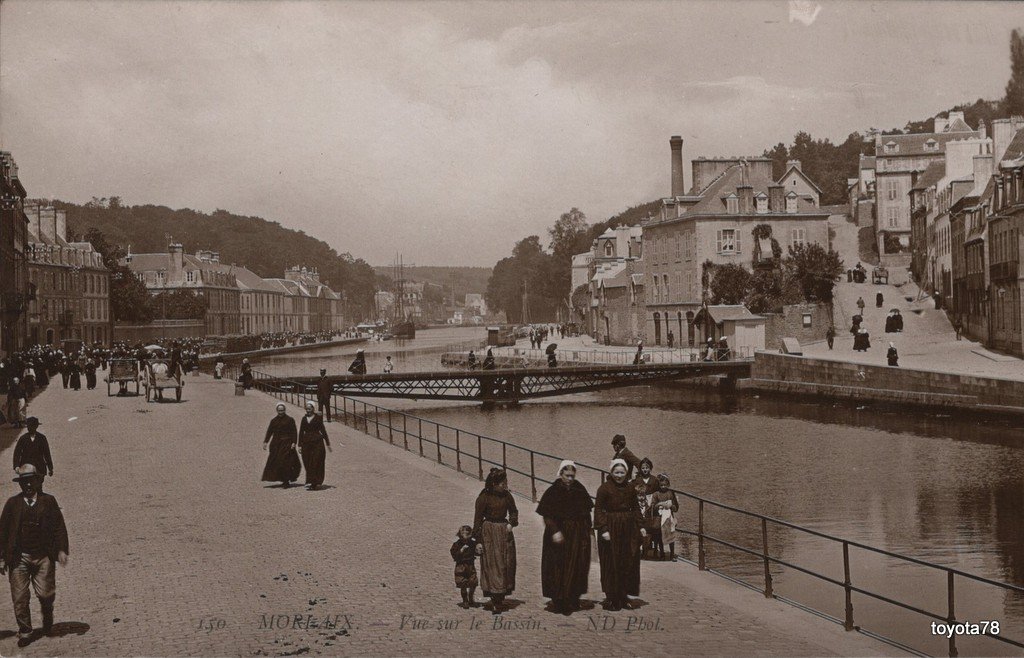 Morlaix-vue sur le bassin.jpg