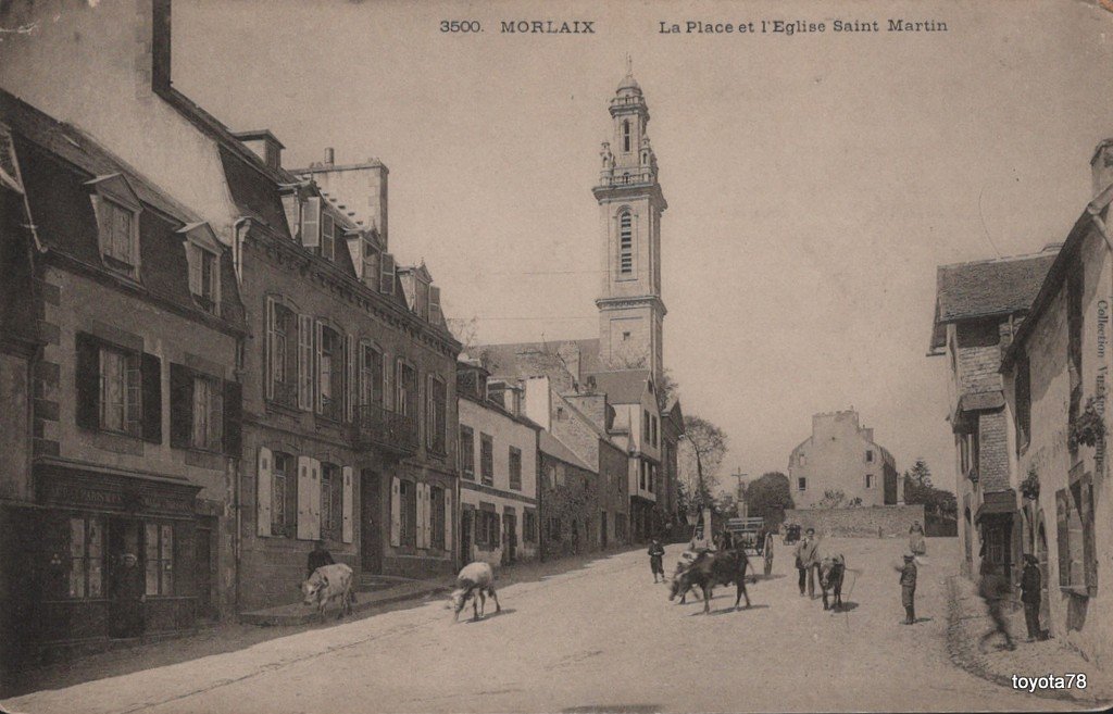 Morlaix-place et église st Martin.jpg