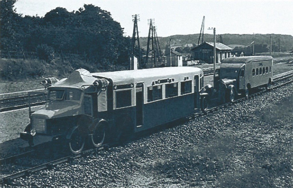 Autorails Michelines (1931).jpg