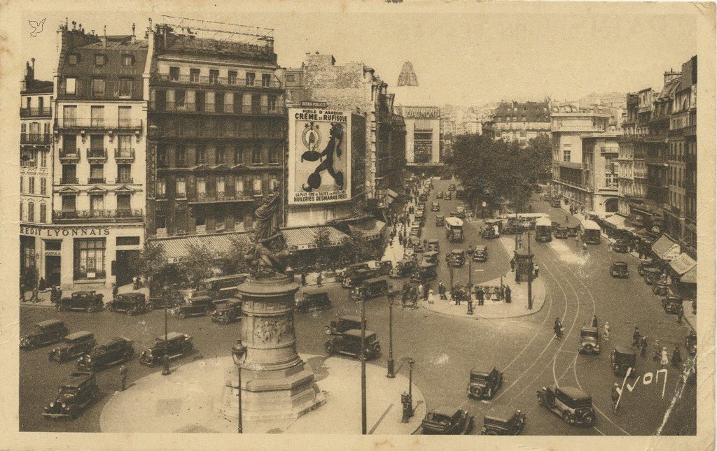 Z - YVON 277 - Paris - Place Clichy.jpg