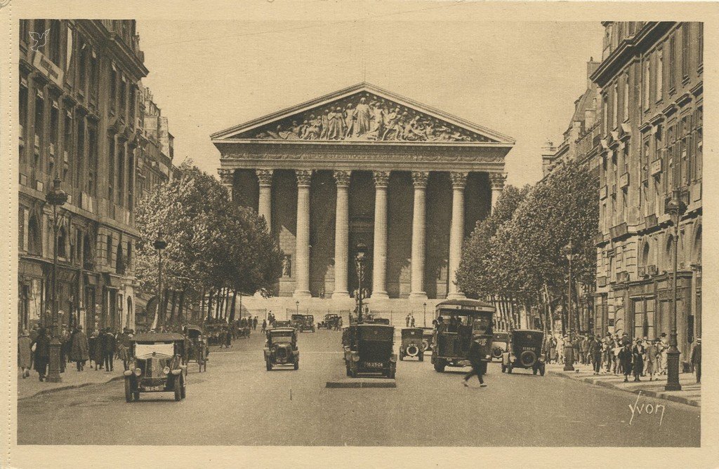 Z - YVON 60 - Paris - La Madeleine et  la Rue Royale (2).jpg