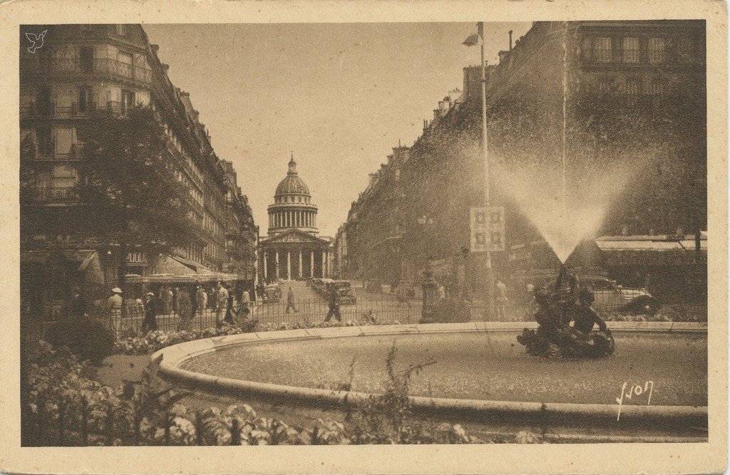 Z - YVON H.751 - Paris - Place Edmond Rostand, rue Soufflot et le Panthéon.jpg