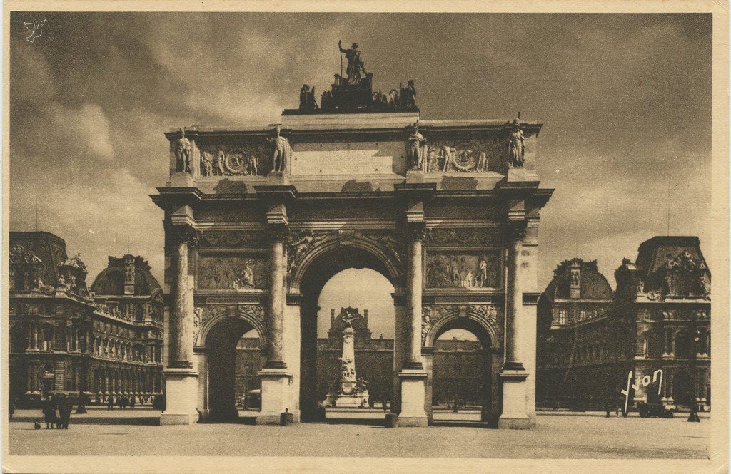 Z - YVON 17 - Paris - L'arc de triomphe du Carrousel.jpg