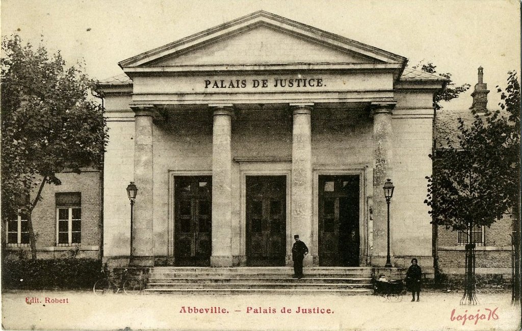 80-Abbeville-Le Palais de Justice.jpg