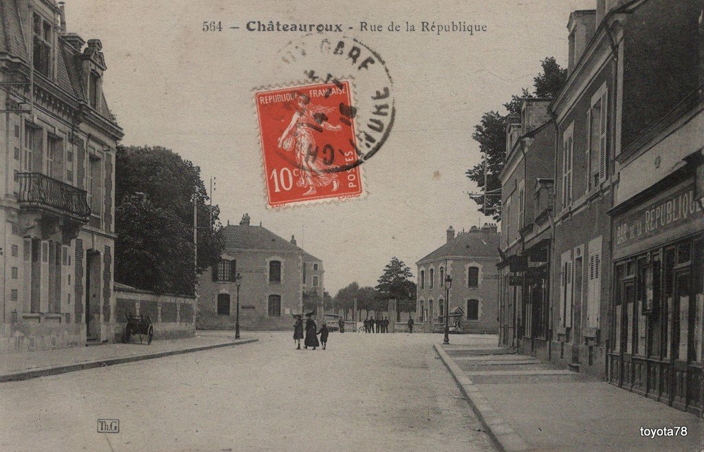 Chateauroux - Rue République.jpg