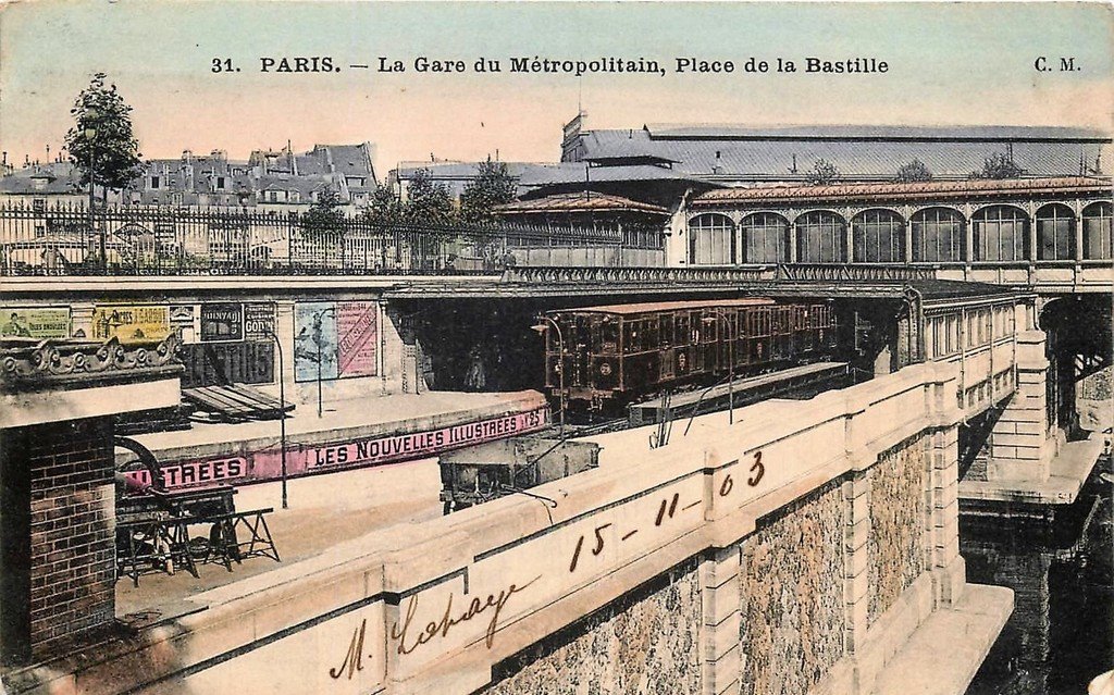 Métro Bastille.jpg