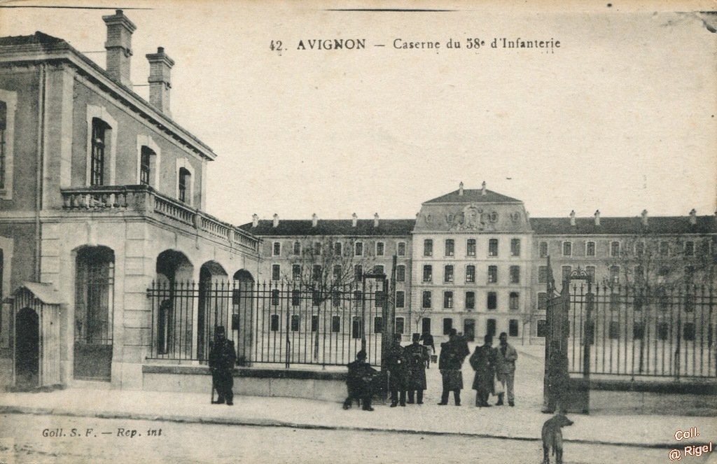 84-Avignon-Caserne-58e-Infanterie-42-Coll-SF.jpg