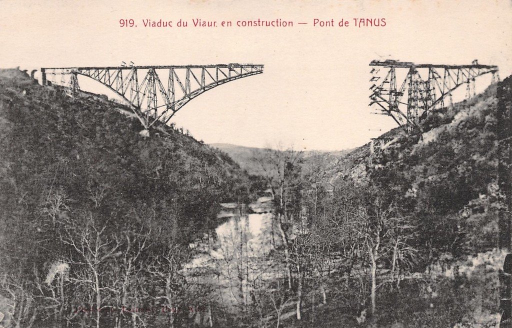 Tanus-Viaduc du Viaur en construction (1).jpg