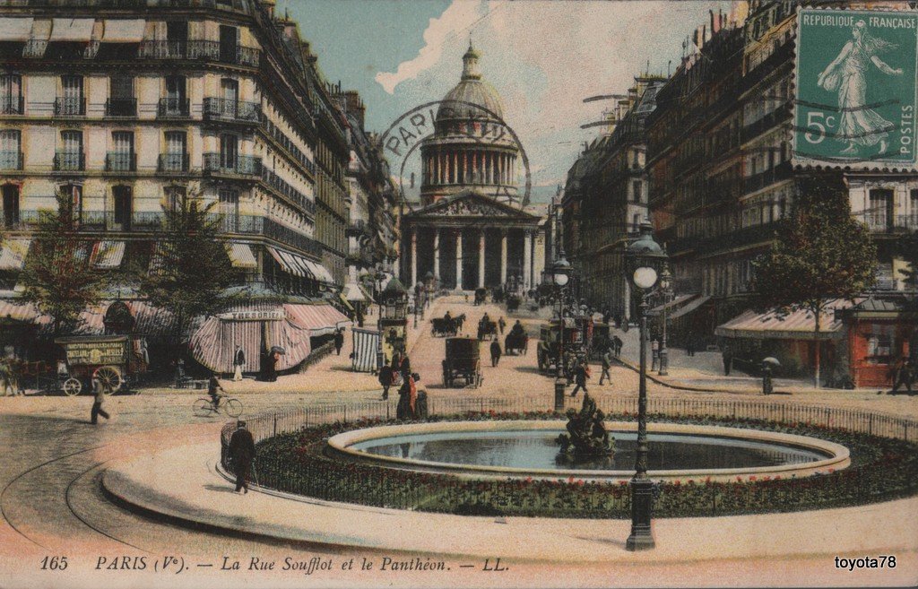 Paris-Rue Soufflot et panthéon.jpg