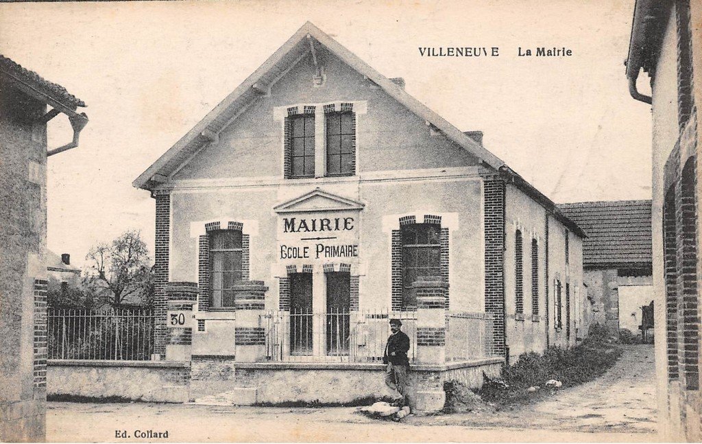 Villeneuve Renneville Chevigny.jpg