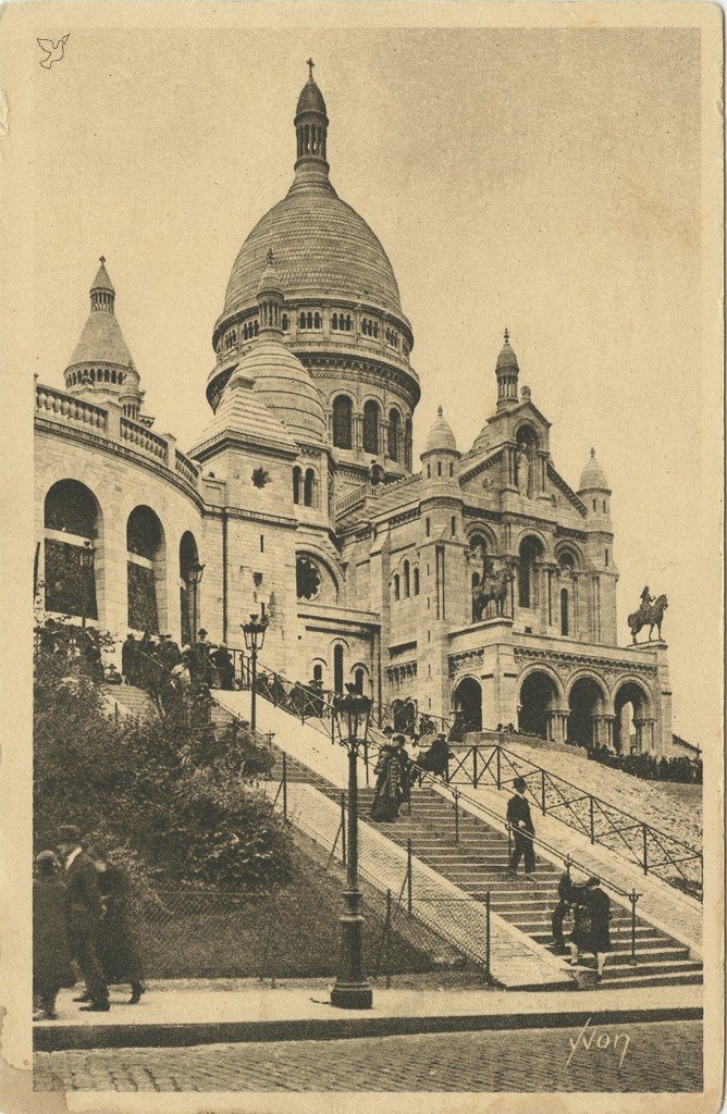 Z - YVON 249 - Paris - MONTMARTRE La Basilique du SC.jpg